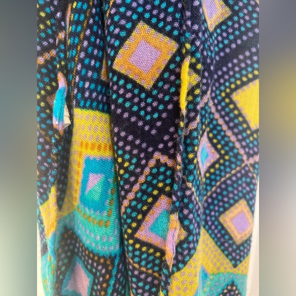 Multi Colored Scarf - Picture 4 of 7